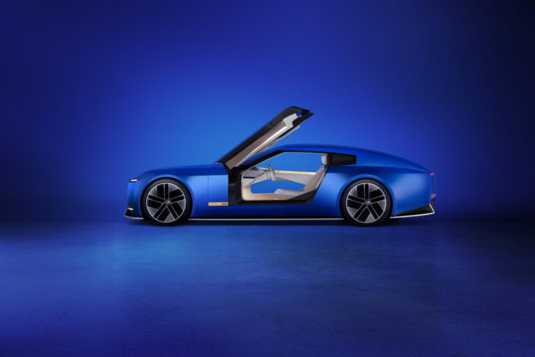 Emerging Trends in the Luxury Car Market for 2026